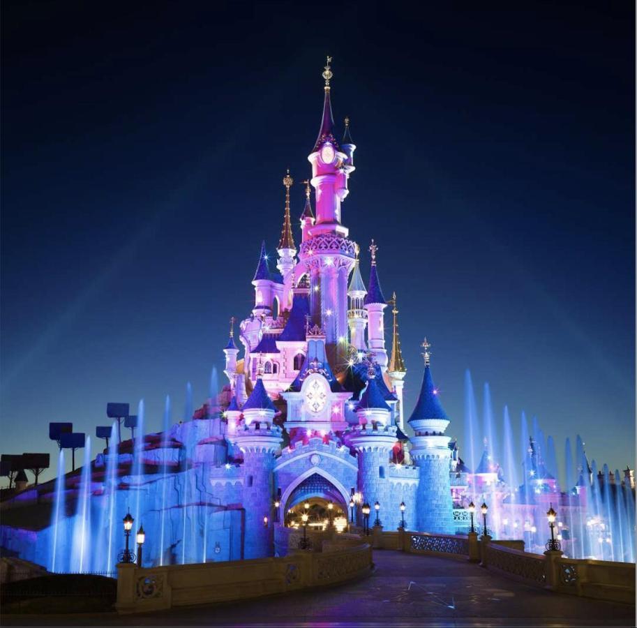 *Disneyland-Paris* 4Pers, Parking, Wifi Chessy  Luaran gambar